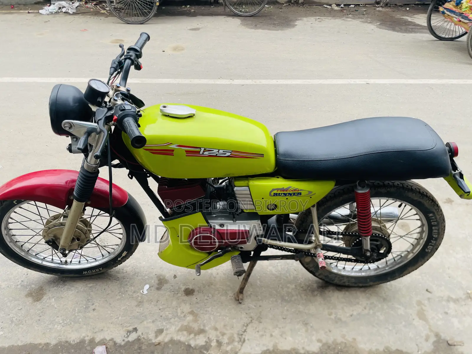 Yamaha R1 1996 Yellow