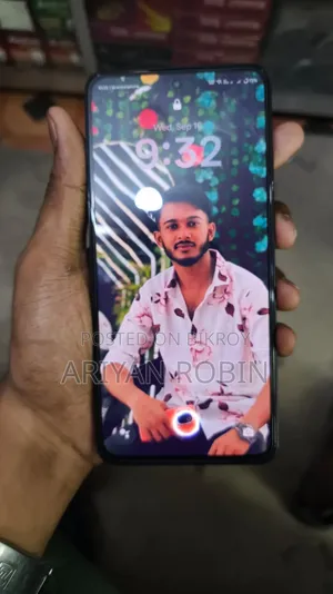 Oppo Reno12 F 5G 256 GB Black