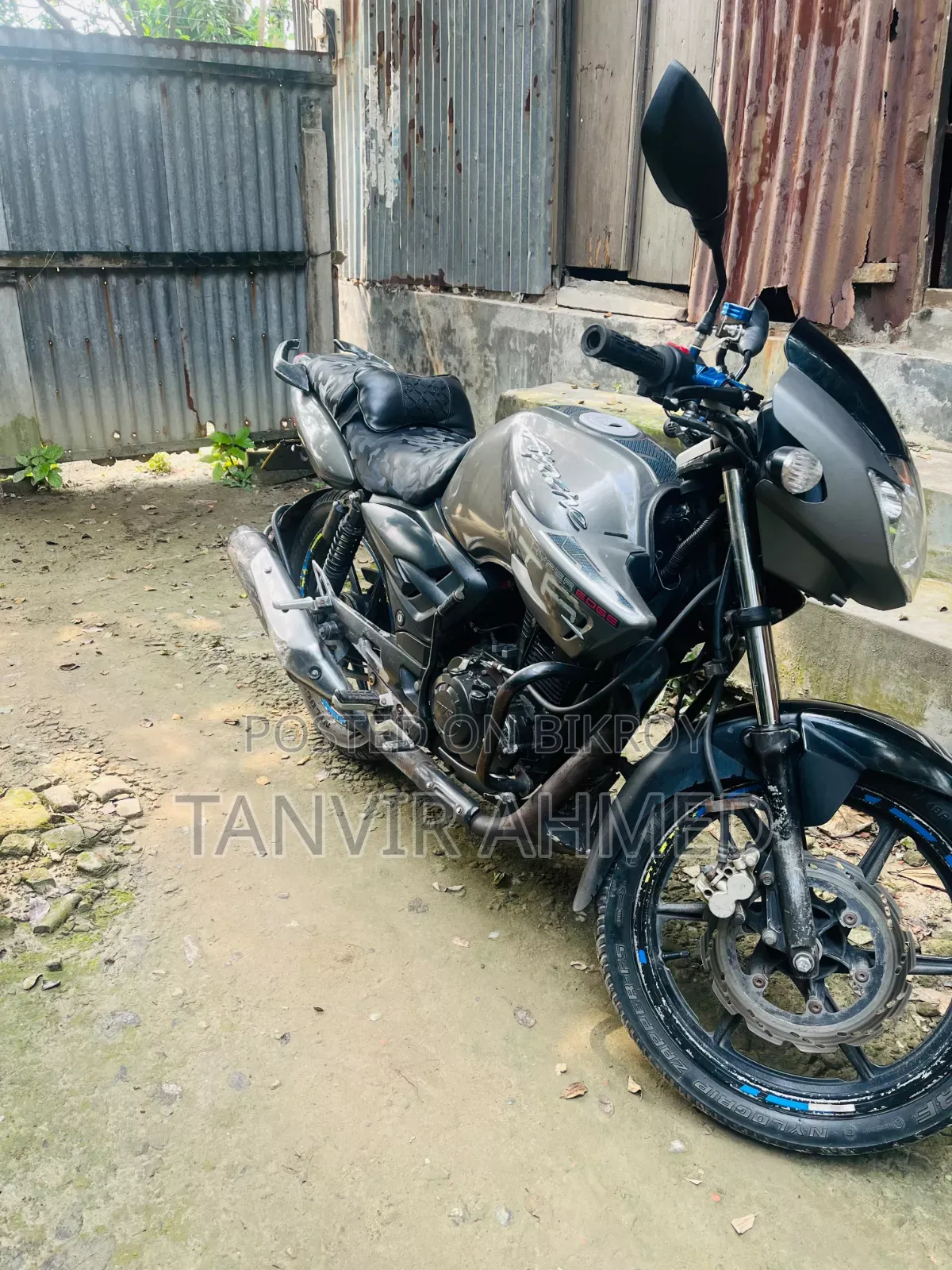 TVS Apache RTR 160 2V 2012 Gray
