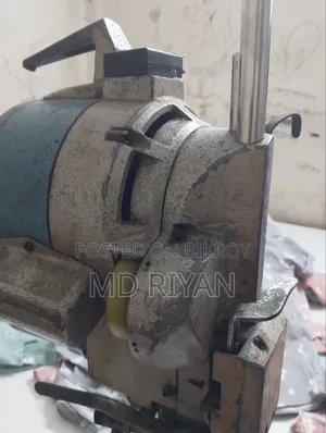 কাটিং মেশিন