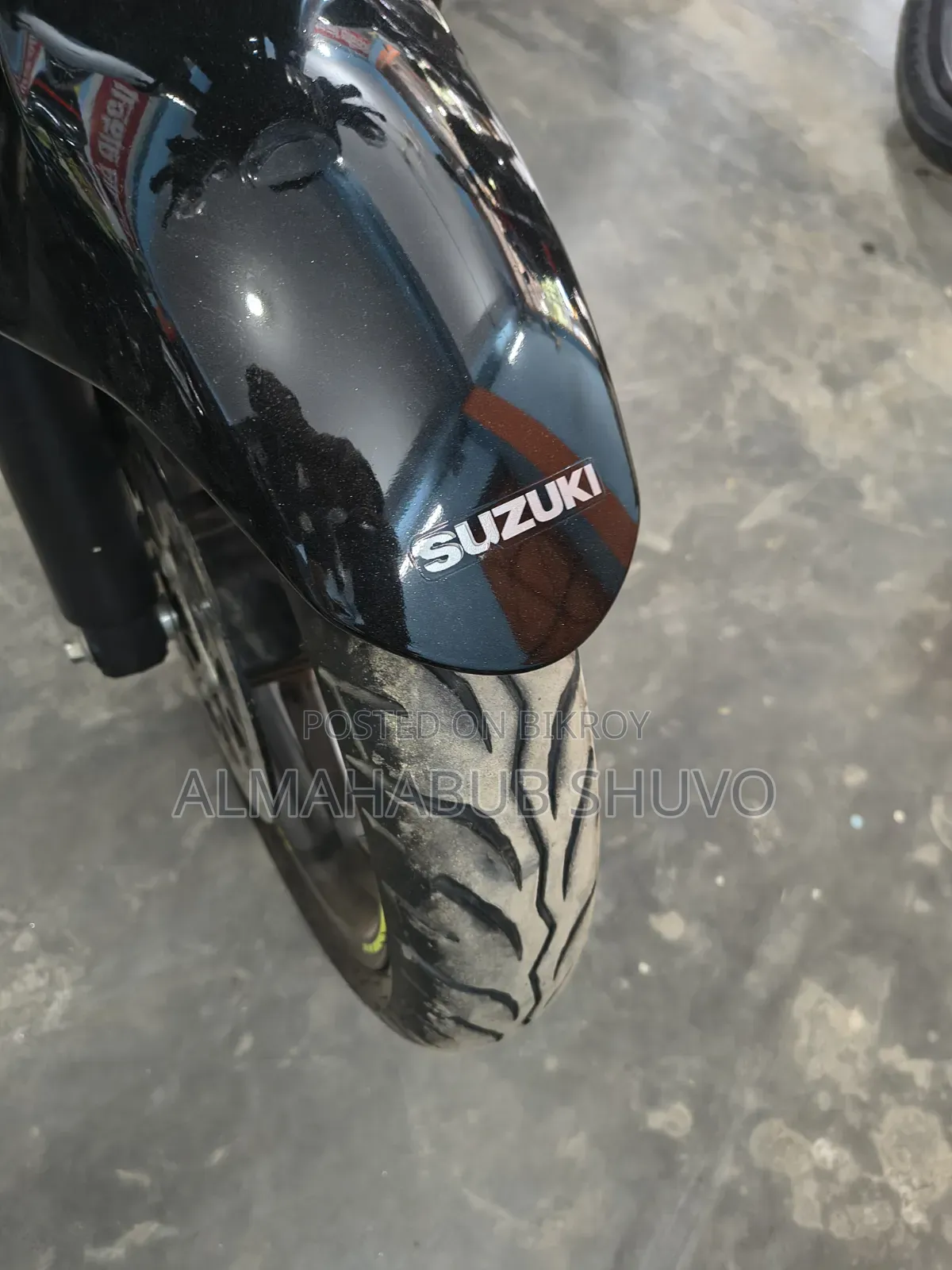 সুজুকি গিক্সার ২০২৪ ব্ল্যাক