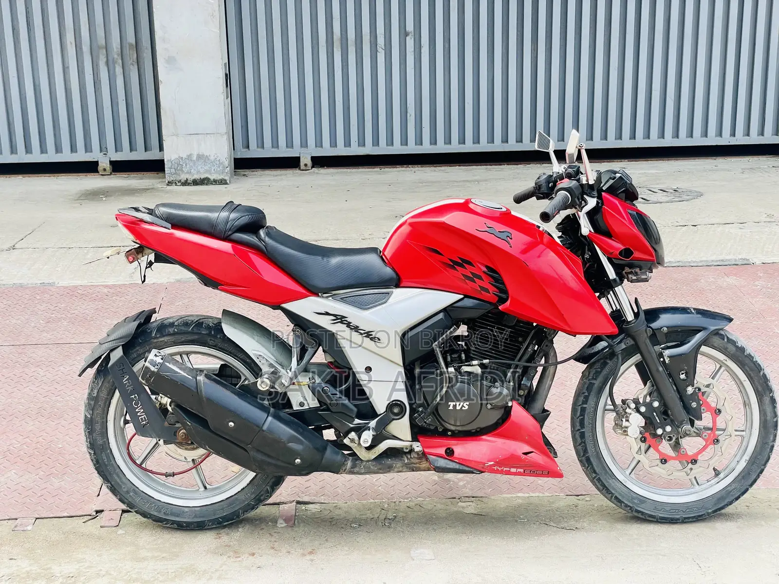TVS Apache 160 4V 2019 Red