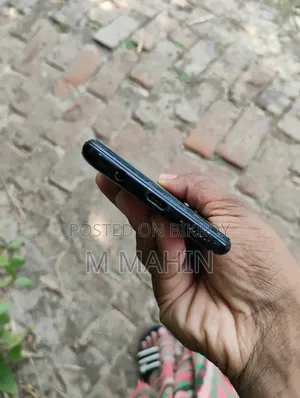 স্যামসাং গ্যালাক্সি এ৫১ ১২৮ জিবি