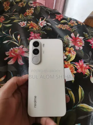 নতুন রিয়েলমি সি১০০আই ১২৮ জিবি হোয়াইট