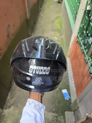 Helmet Studds