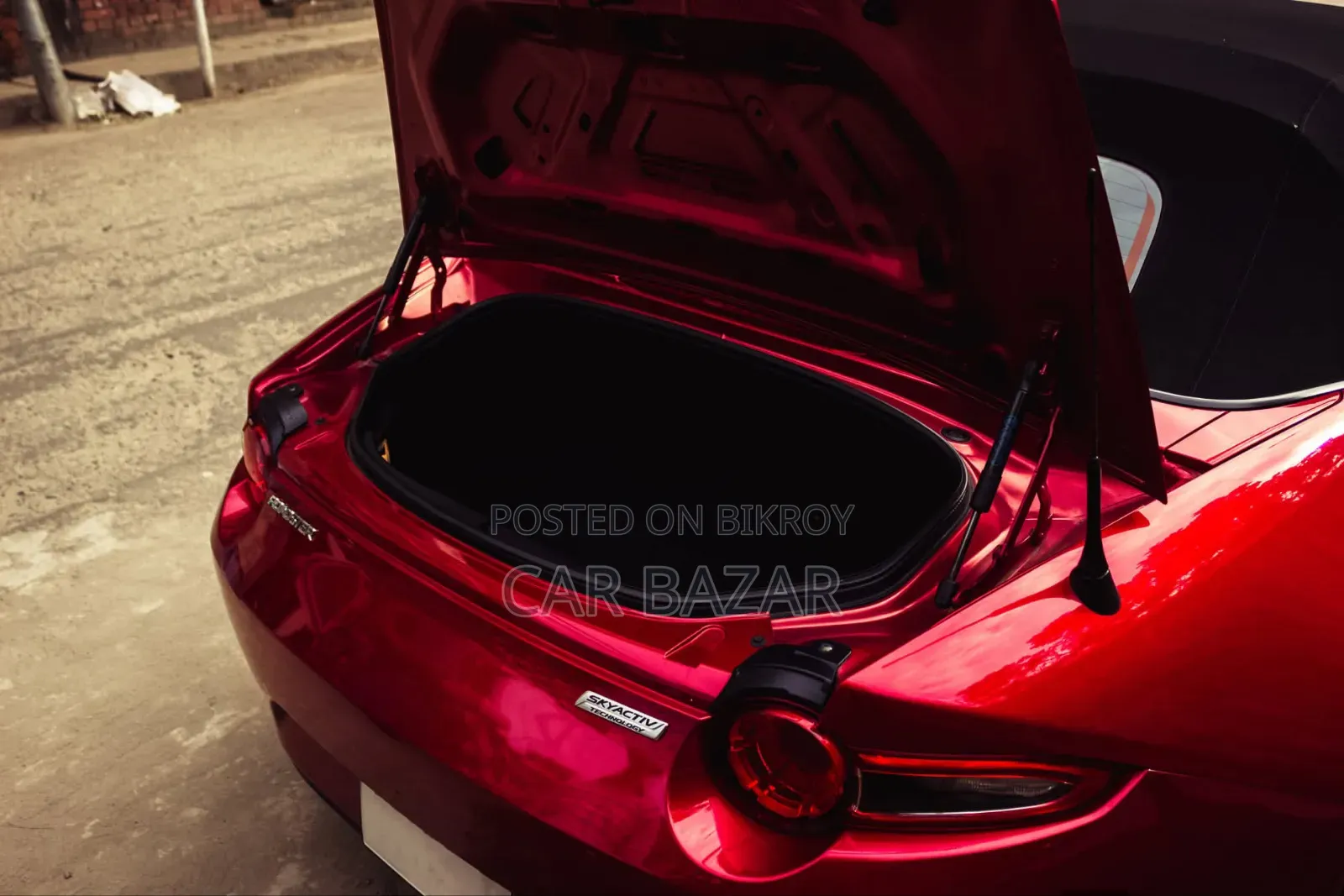 Mazda MX-5 2016 Red