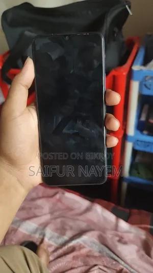Vivo Y15s 32 GB Black