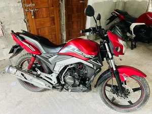 Runner Turbo 125 2023 Red