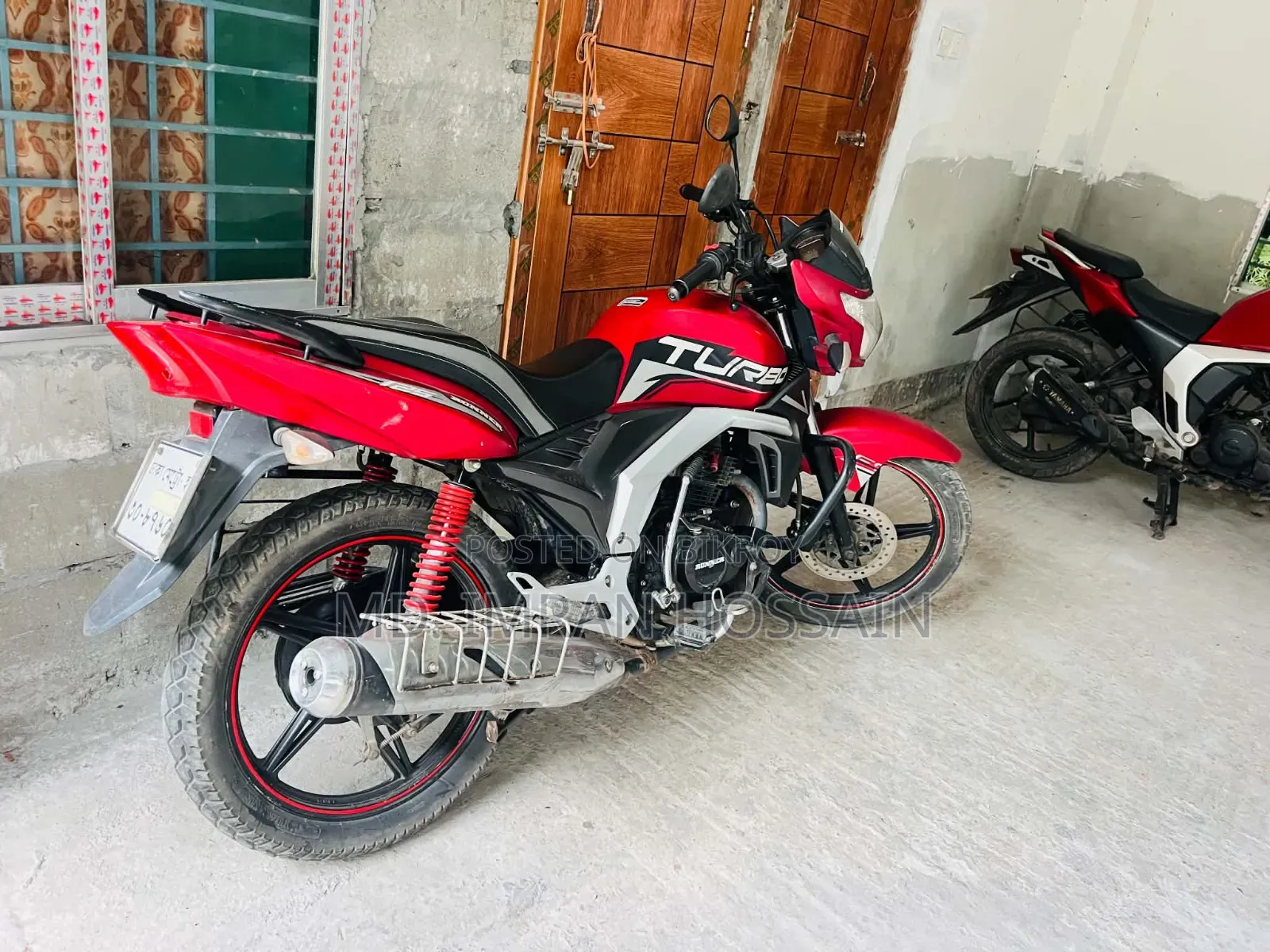 Runner Turbo 125 2023 Red