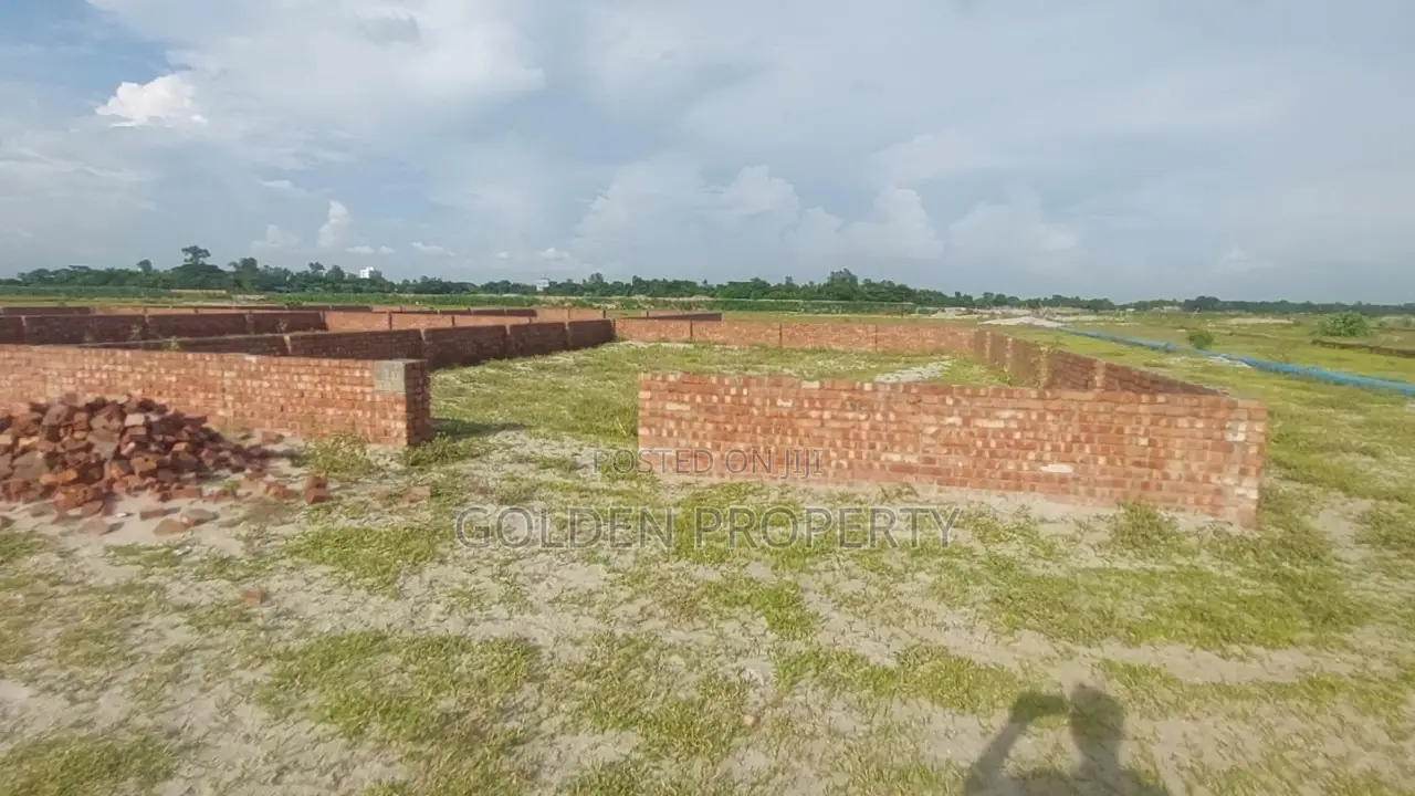 5 Katha Plot Sale P Extension Bashundhara