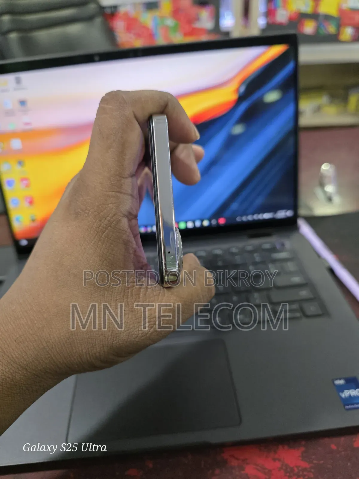 Vivo Y300 128 GB Graphite
