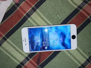Apple iPhone 6s 32 GB Black