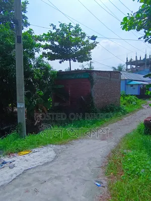 দোকান সহ জমি সেল হবে ড্রেন+ঢালাই রোড রাস্তা পাসে