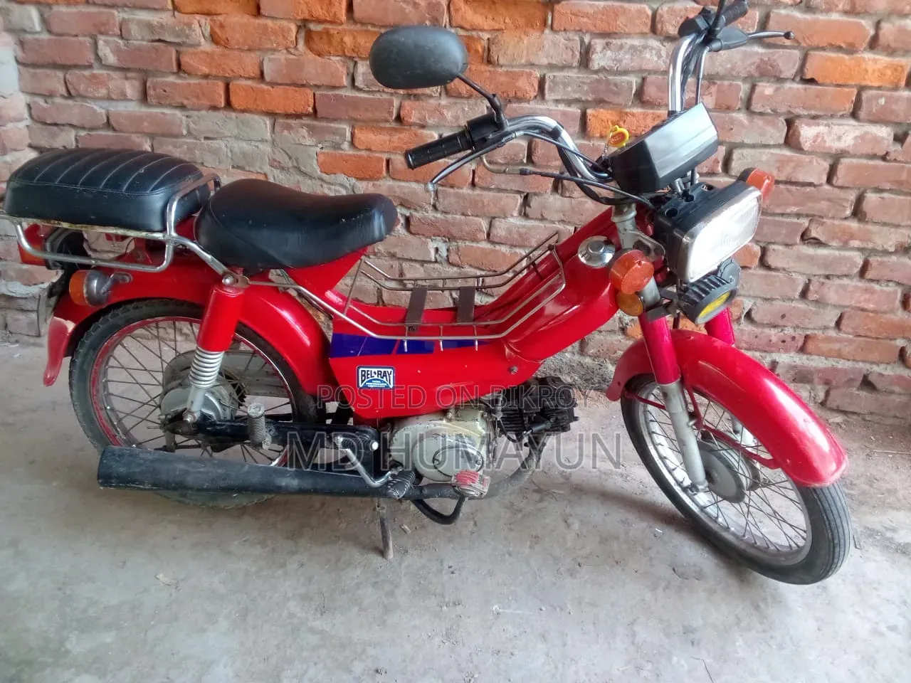 Honda CB 2010 Red