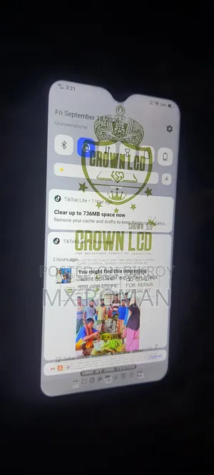 Vivo Y1s 32 GB Blue