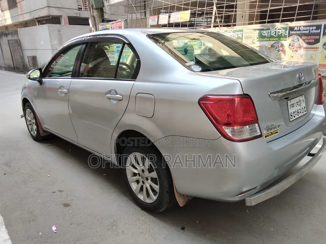 টয়োটা এক্সিও ২০১৪ সিলভার