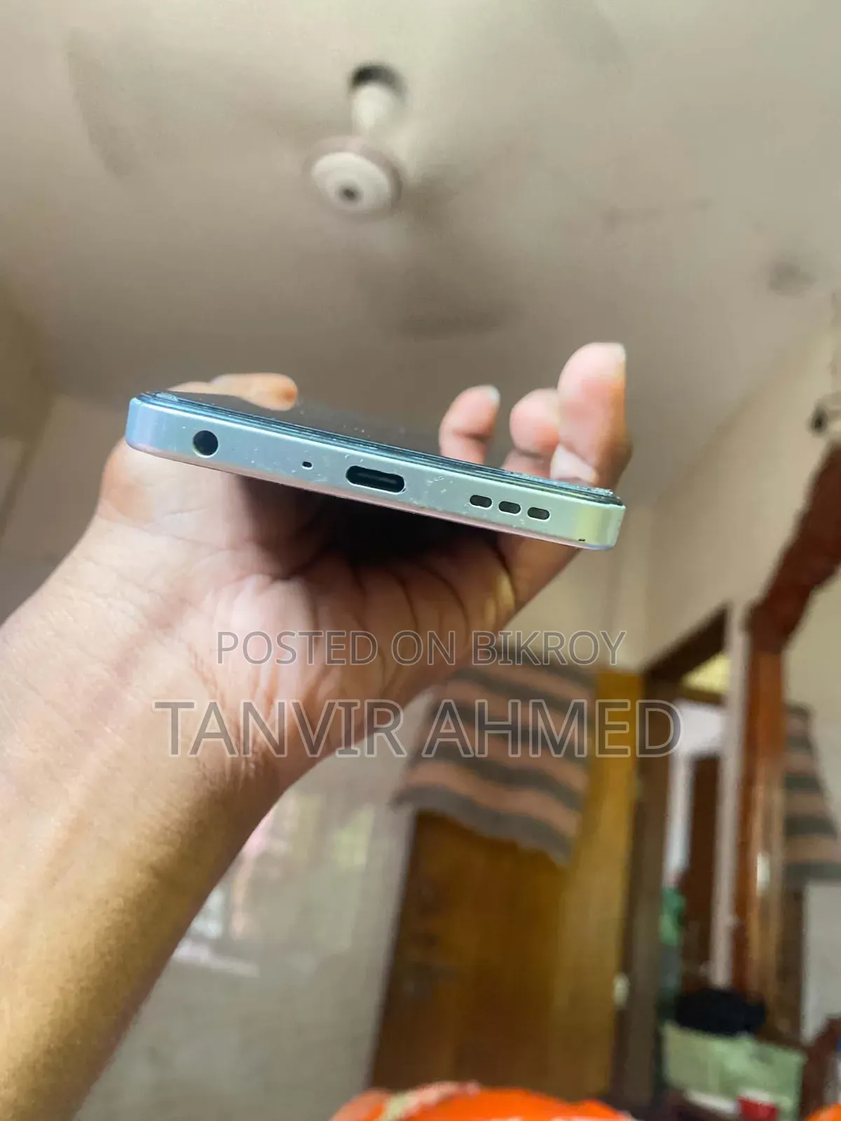অপ্পো এ৫ ১২৮ জিবি সাদা