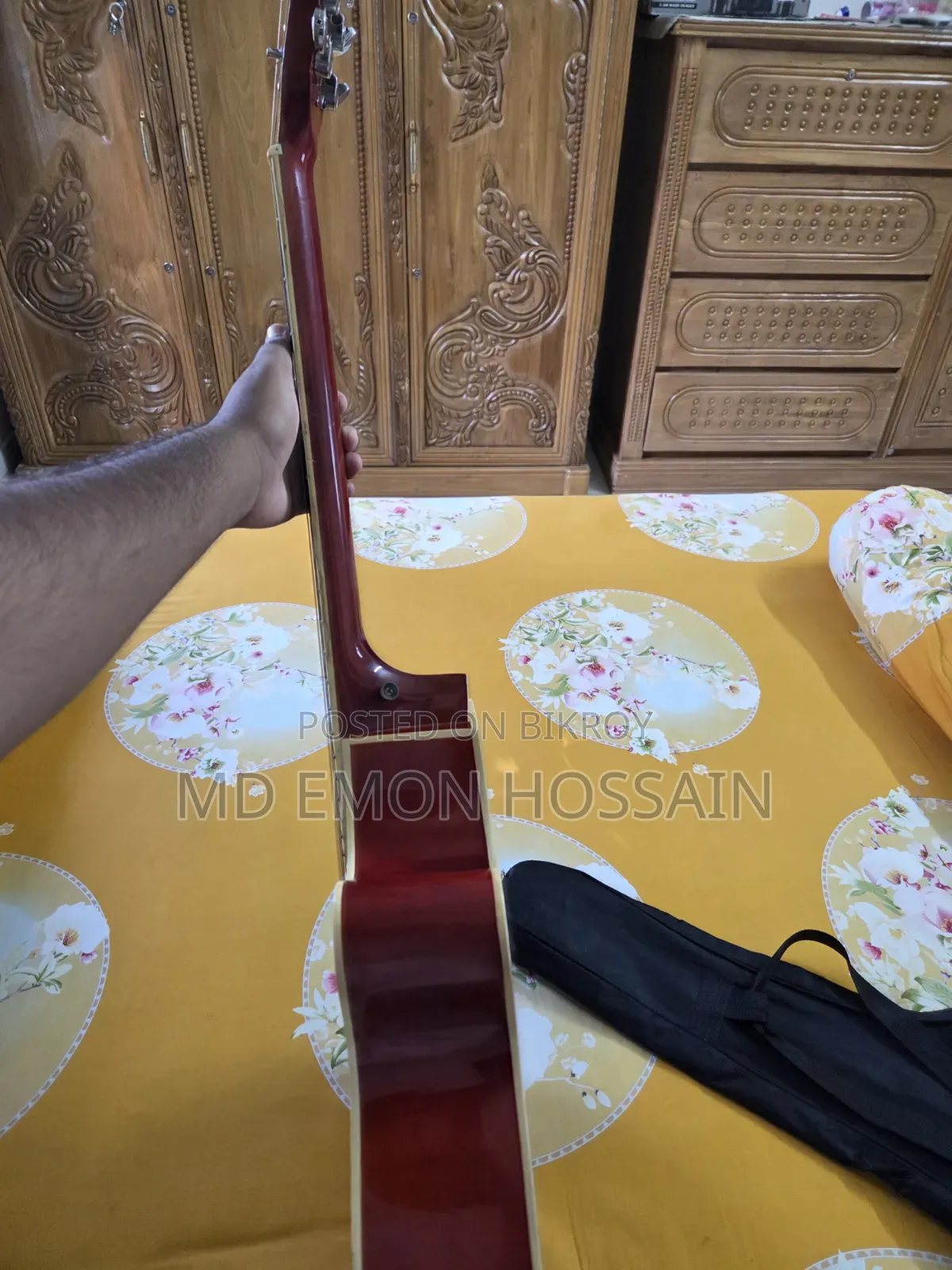 Custom Guitar