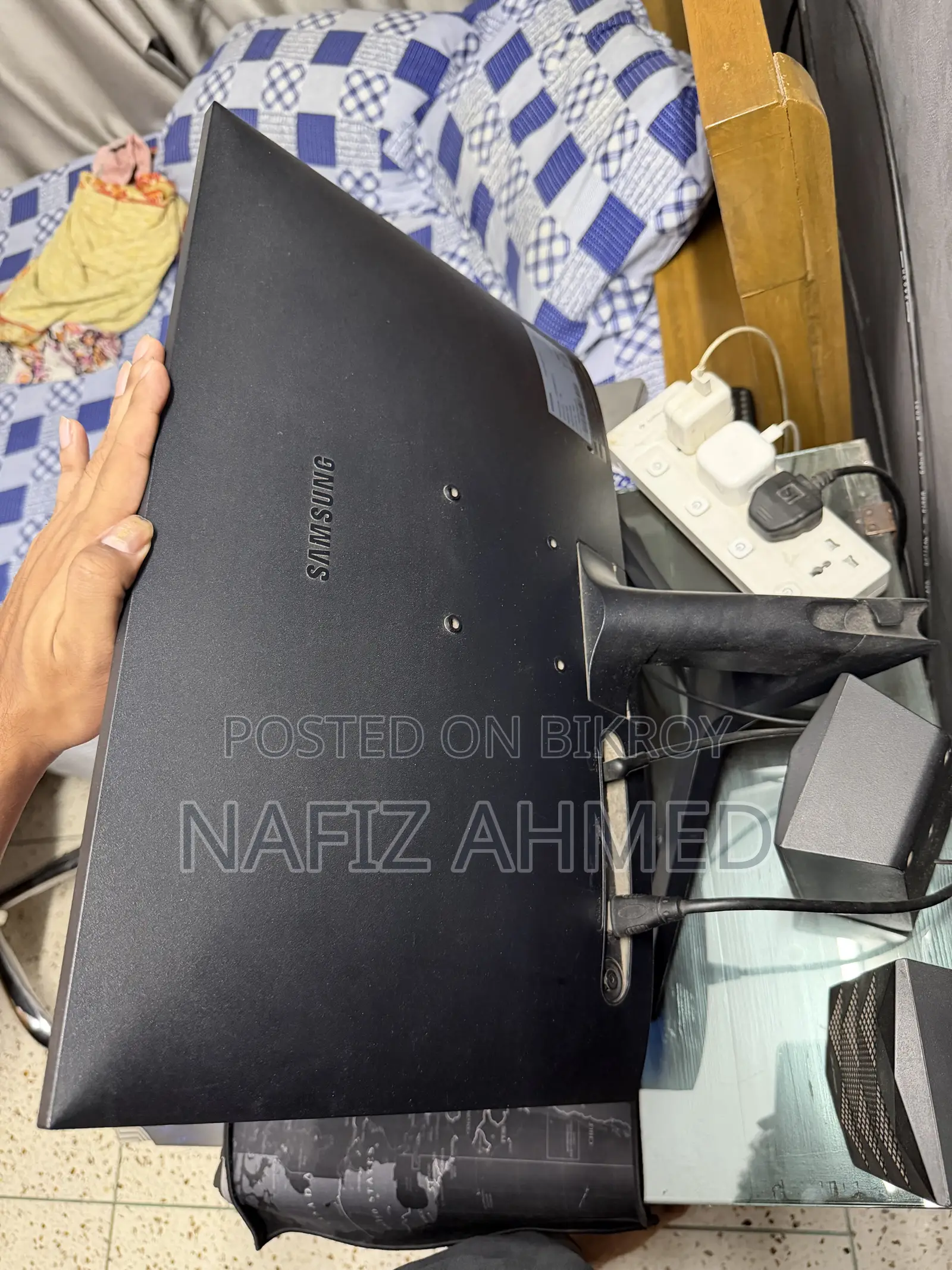 স্যামসাং ২২ ইঞ্চি আইপিএস মনিটর