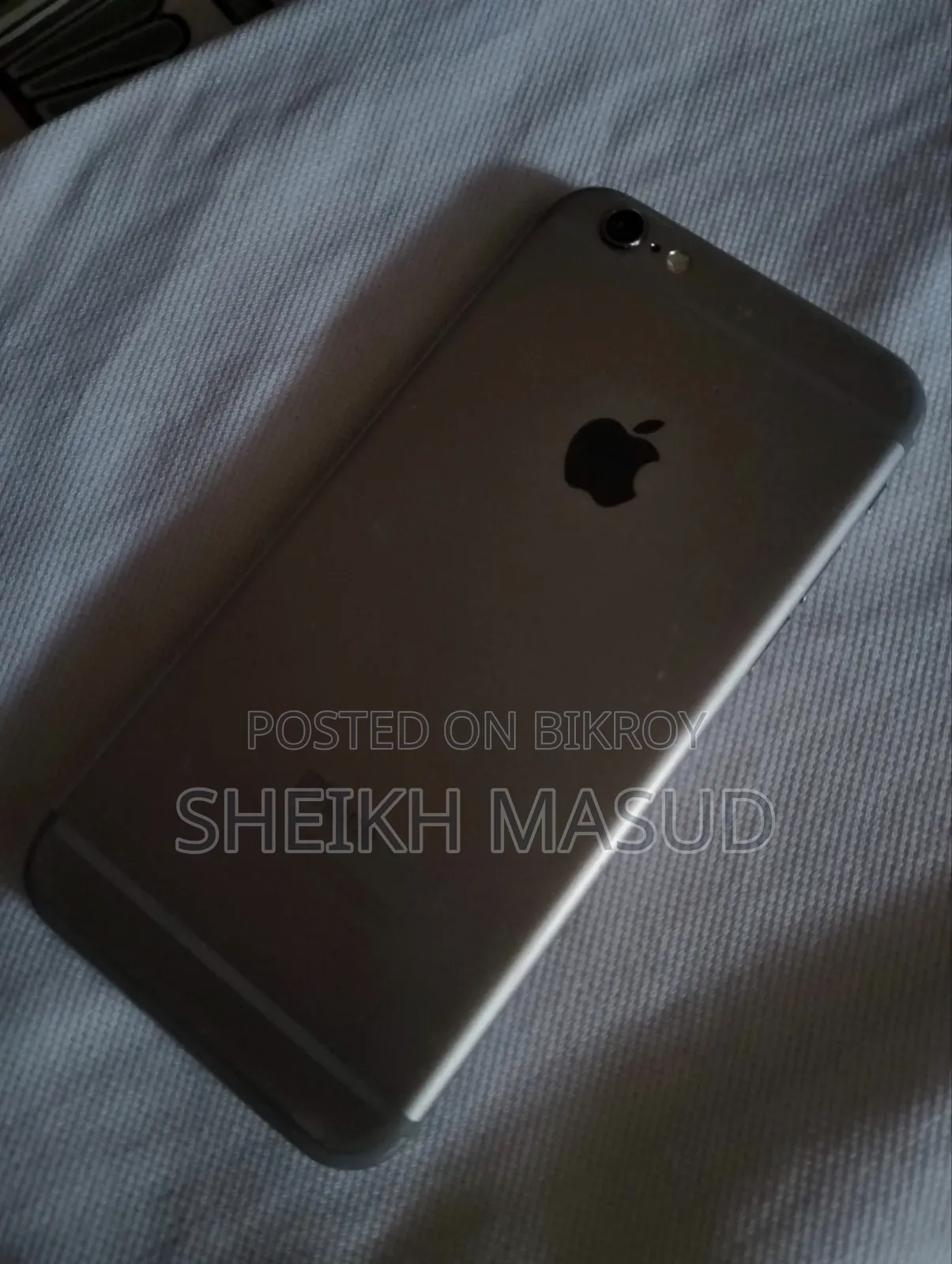 Apple iPhone 6s 64 GB Gray