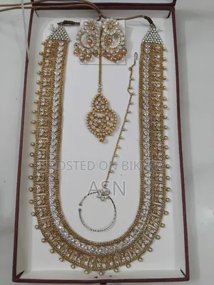Jewellery Set for Sale. Jewellery Set