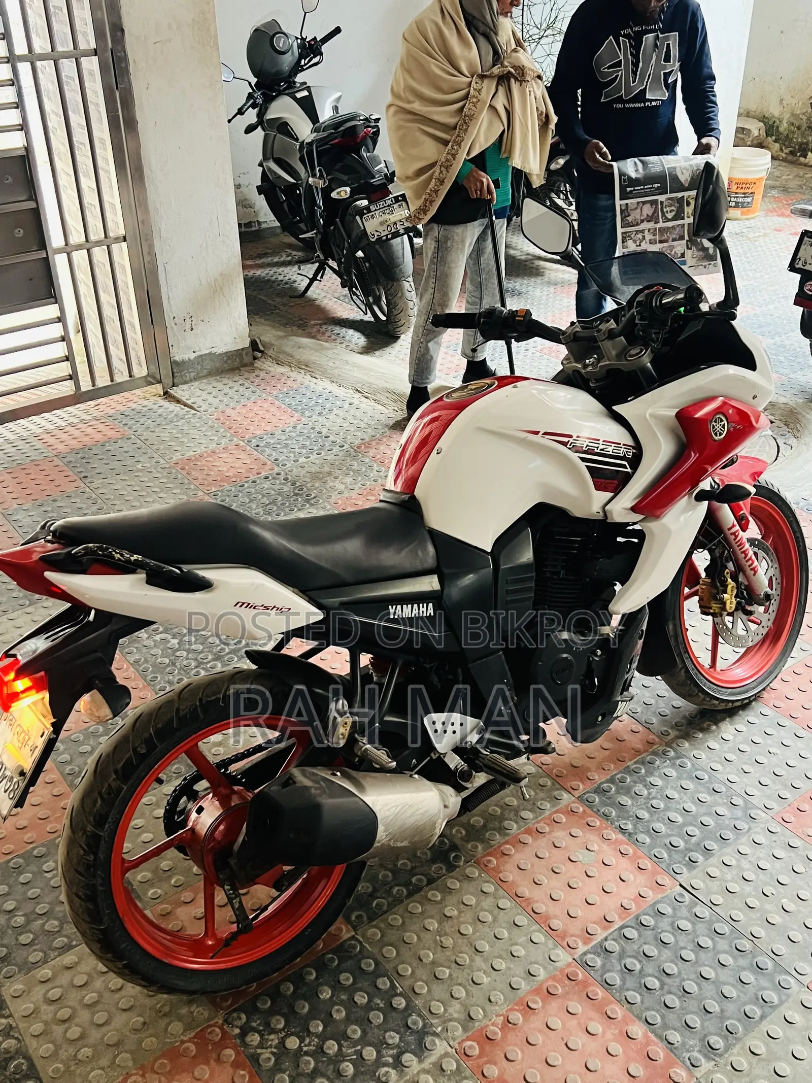 Yamaha Fazer V1