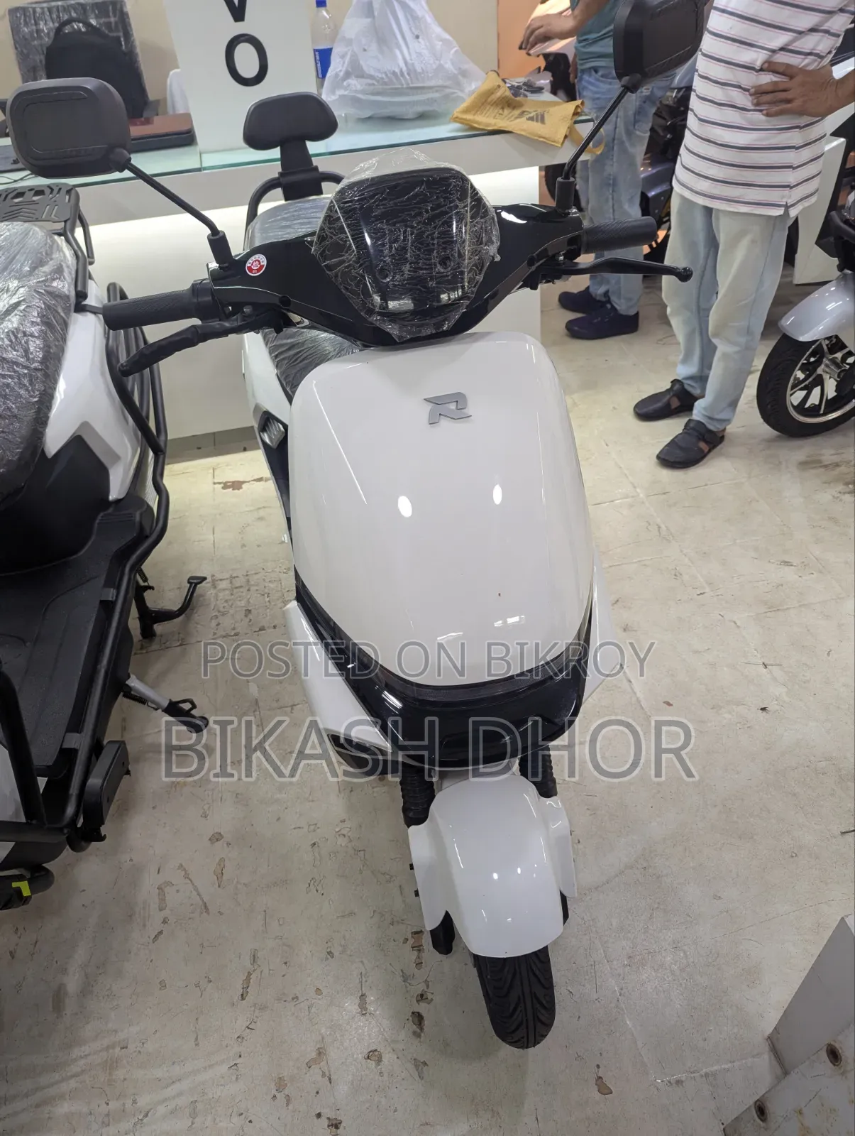 New ZONTES 200 J 2026 White