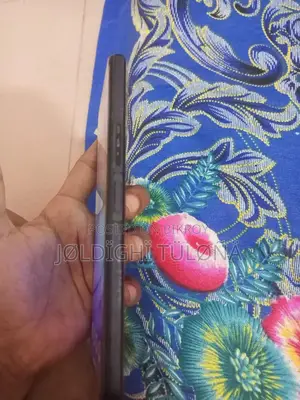 ভিভো ওয়াই৭৬ ৫জি ১২৮ জিবি কালো