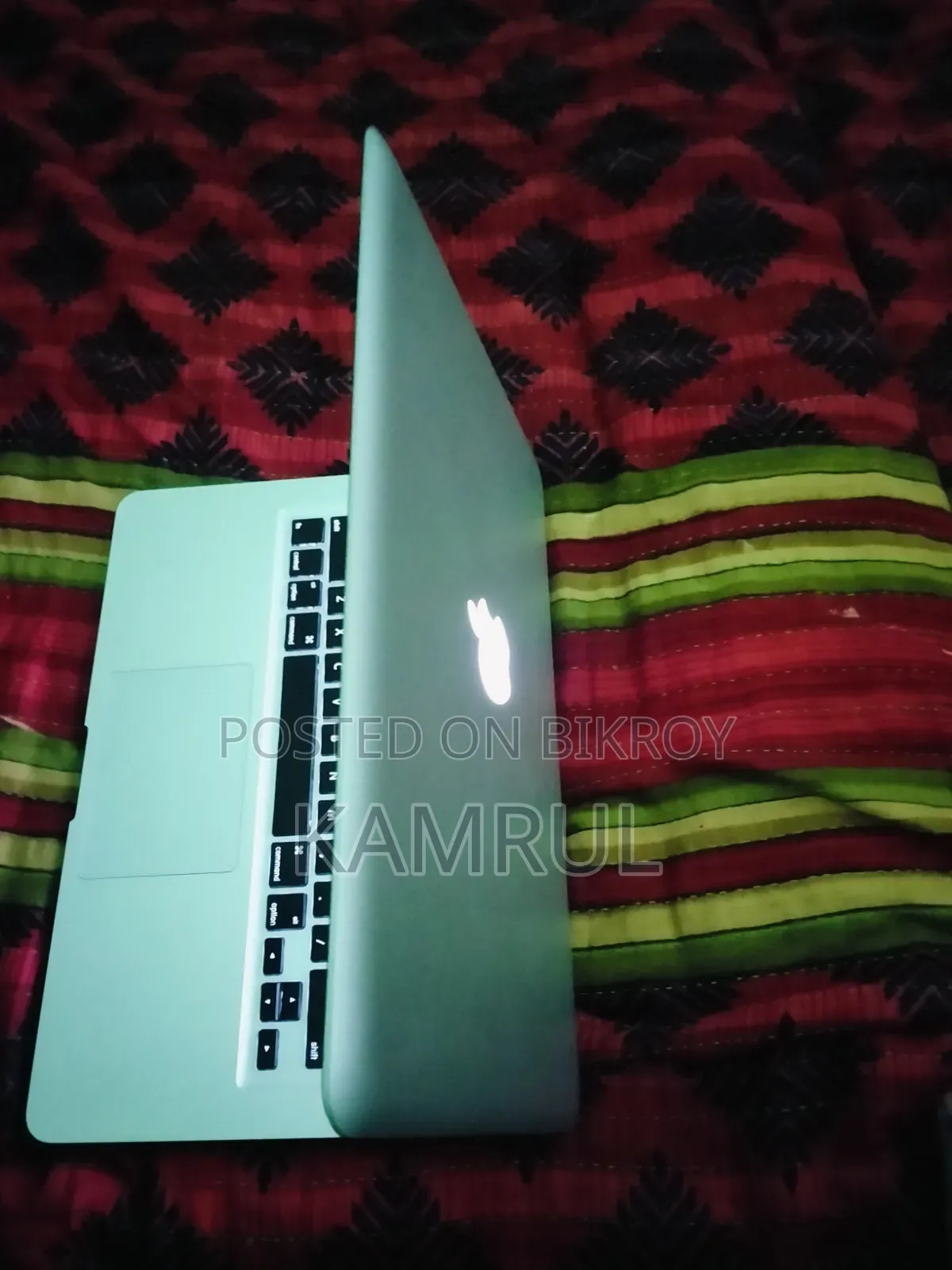 Laptop Apple MacBook 2012 8GB Intel Core i5 HDD+SSD 512GB