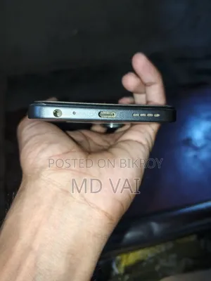 ইনফিনিক্স হট ৬০আই ২৫৬ জিবি ব্ল্যাক