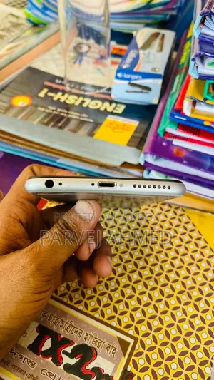 অ্যাপল আইফোন ৬এস প্লাস ৩২ জিবি সিলভার