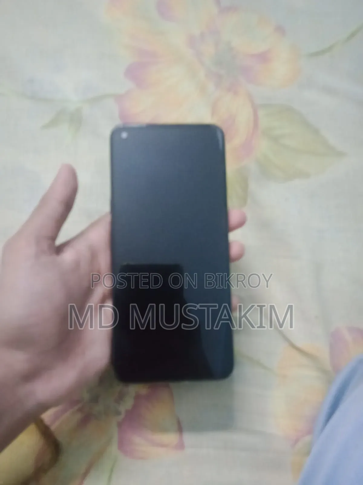 রিয়েলমি ৬ ১২৮ জিবি ব্ল্যাক