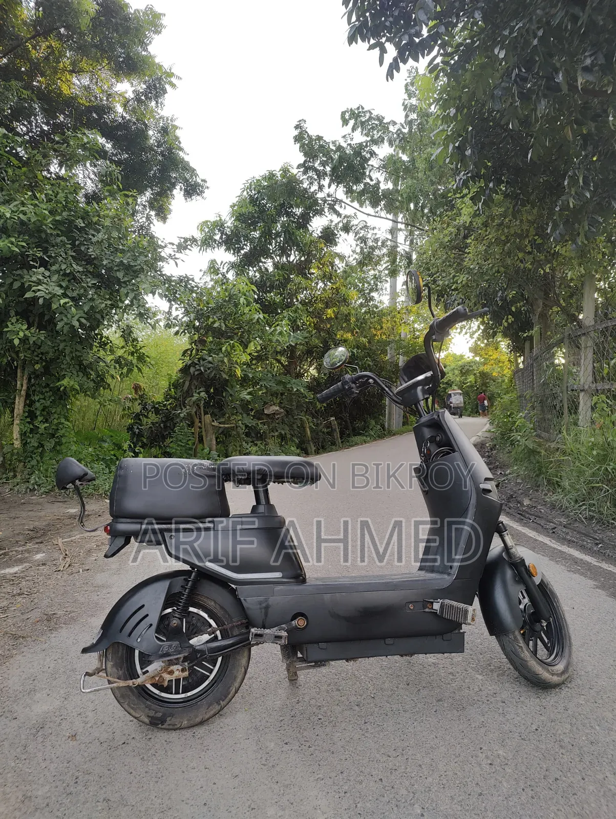 মোটরসাইকেল ২০২৬ কালো