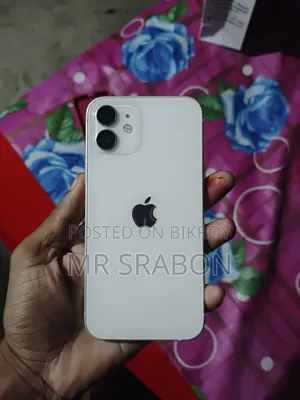 অ্যাপল আইফোন ১২ ১২৮ জিবি হোয়াইট