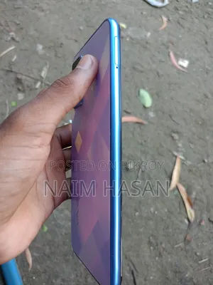 Vivo V21e 128 GB Blue
