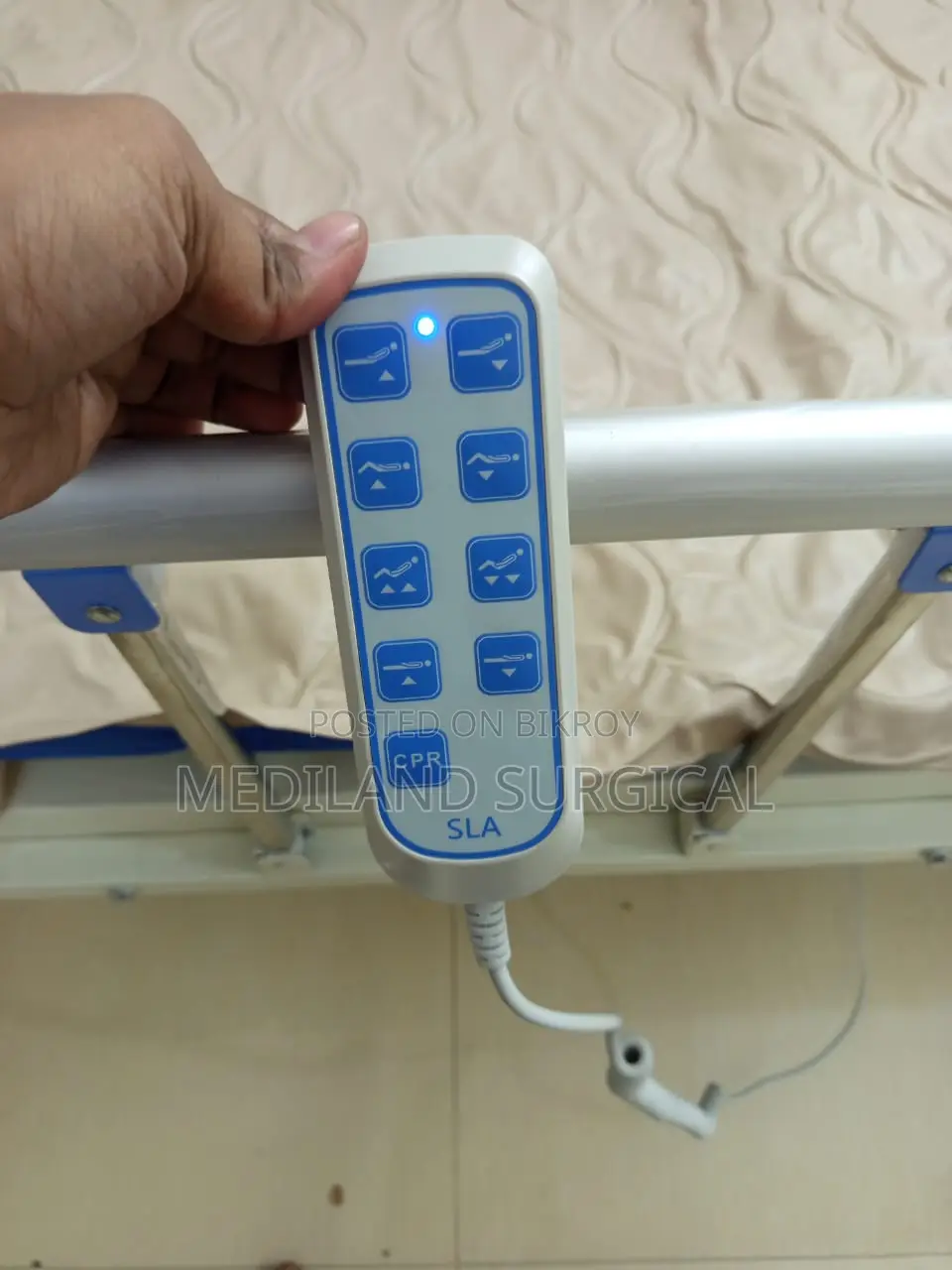 ফোর ফাংশনাল ইলেকট্রিক বেড