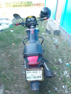 টিভিএস মেট্রো ২০১২ লাল