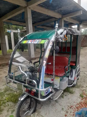 জরুরি বিক্রয়: খুব ভালো কন্ডিশনের সবুজ রঙের অটো রিকশা/ইজি বাইক