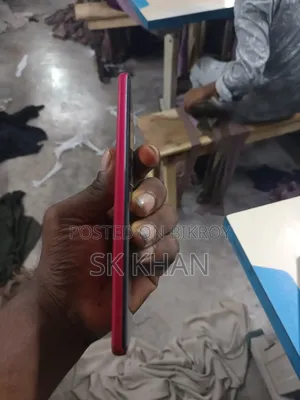 Motorola Moto G85 128 GB Red