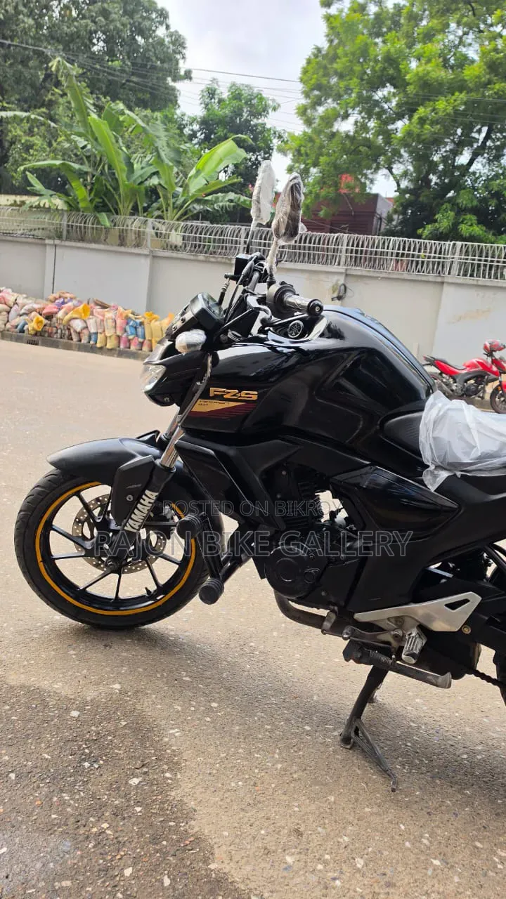 ইয়ামাহা এফজেড ২০২০ ব্ল্যাক
