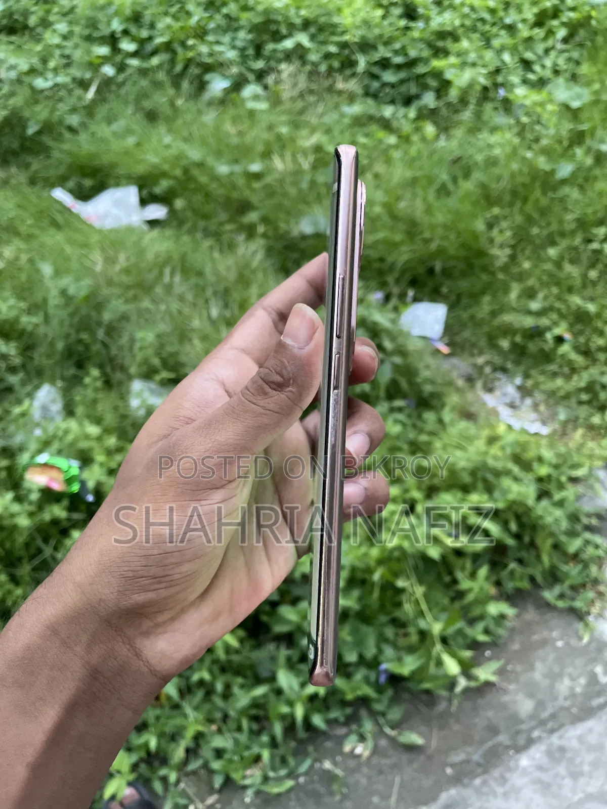 ভিভো ভি৪০ই ২৫৬ জিবি ব্রোঞ্জ
