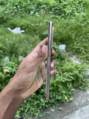 ভিভো ভি৪০ই ২৫৬ জিবি ব্রোঞ্জ