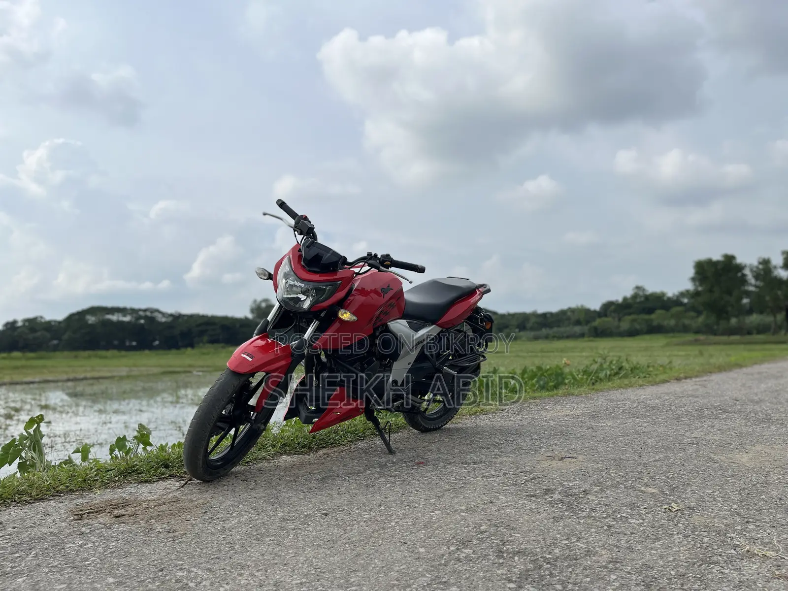 TVS Apache 160 4V 2019 Red