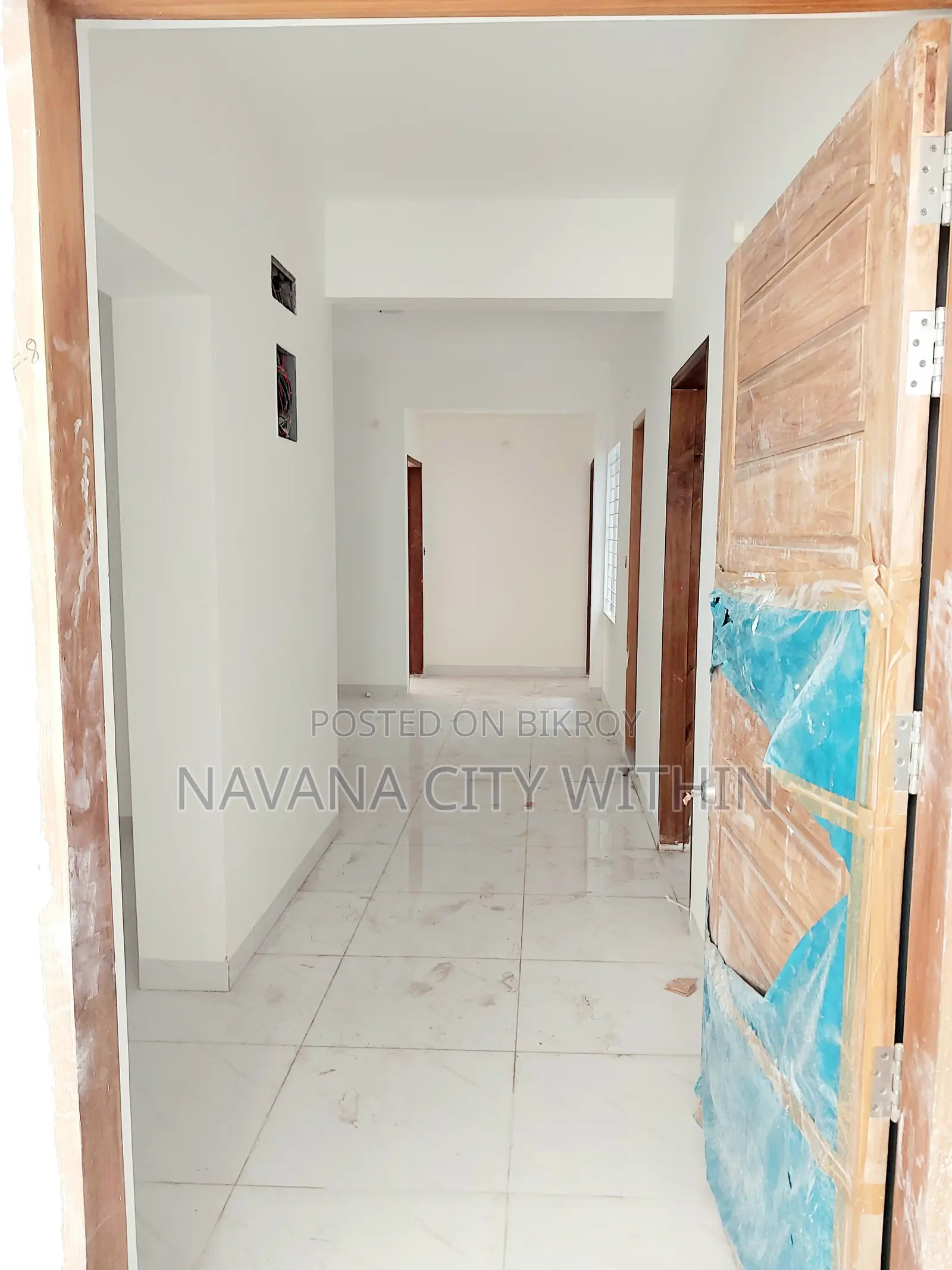 মিরপুরের নাভানায় ৩ বেডরুমের কনডো বিক্রয়ের জন্য