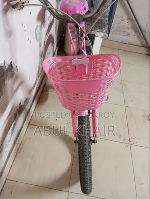 Girl Cycle
