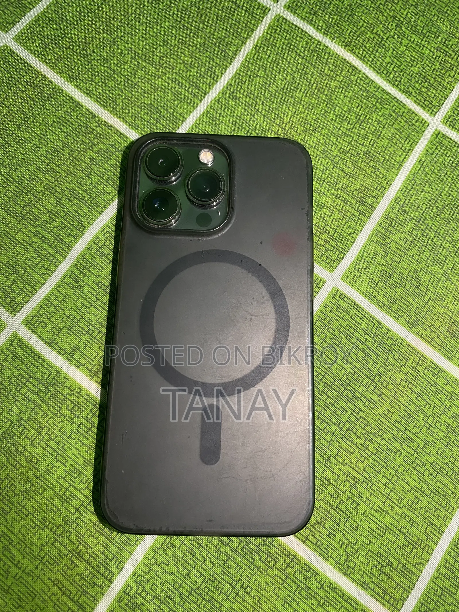অ্যাপল আইফোন ১৩ প্রো ১২৮ জিবি গ্রাফাইট