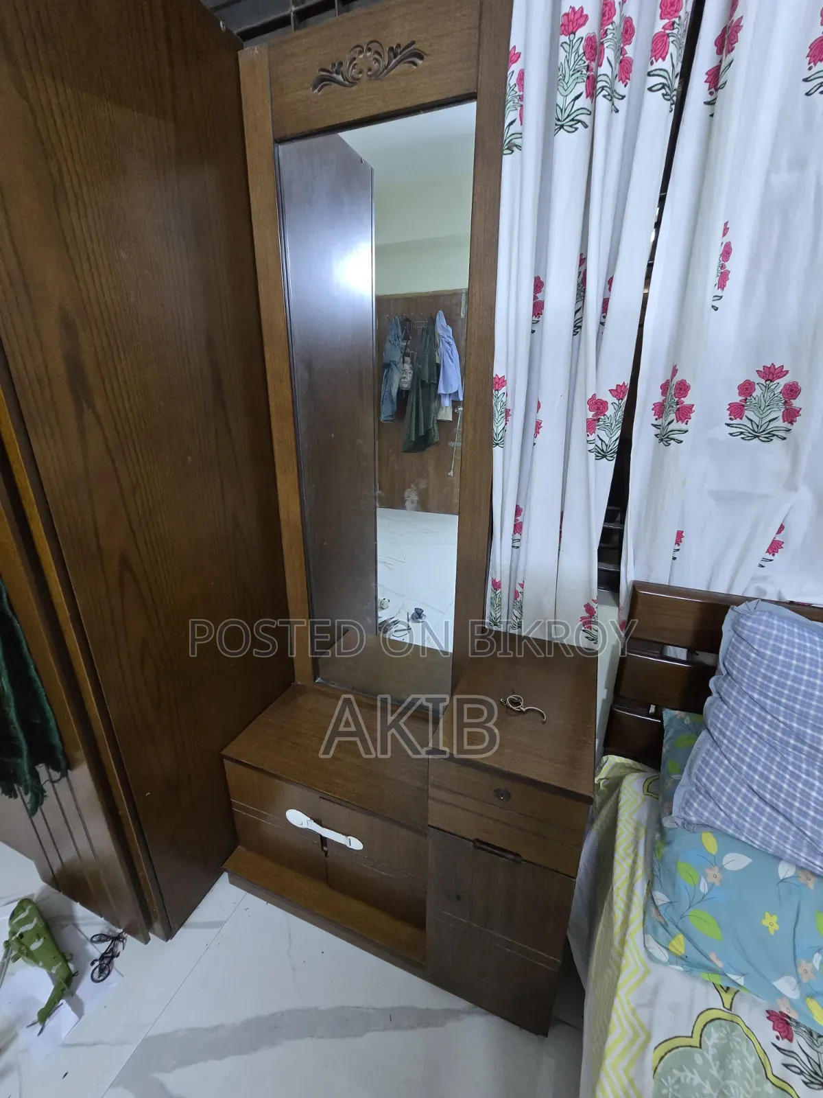 Hatil Dressing Table (chic 145)