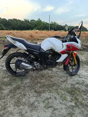 Yamaha Fazer V1 2015 White