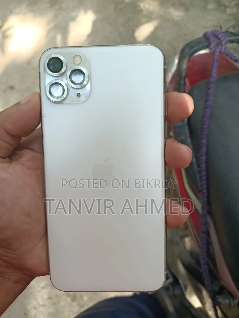 অ্যাপল আইফোন ১১ প্রো ম্যাক্স ৬৪ জিবি সাদা