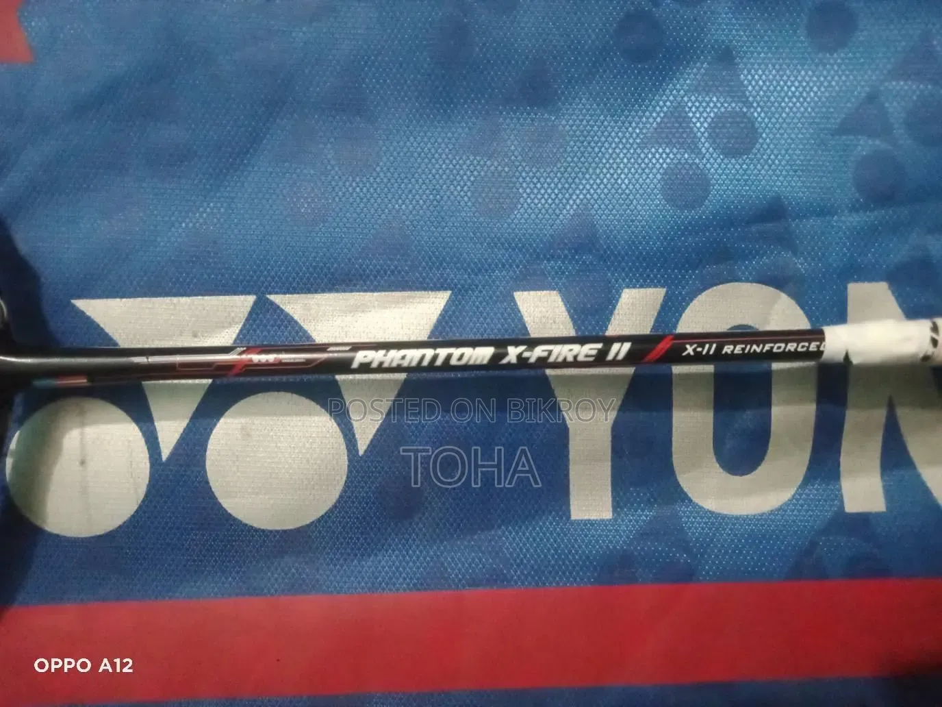 Badminton Bat Sell Get 1 New Grip Free on Purchase